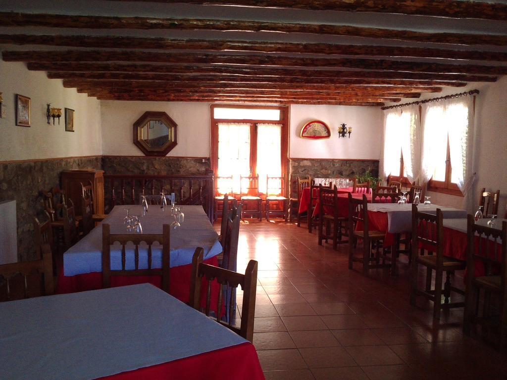 Pension Pallaruelo Саравильо Экстерьер фото