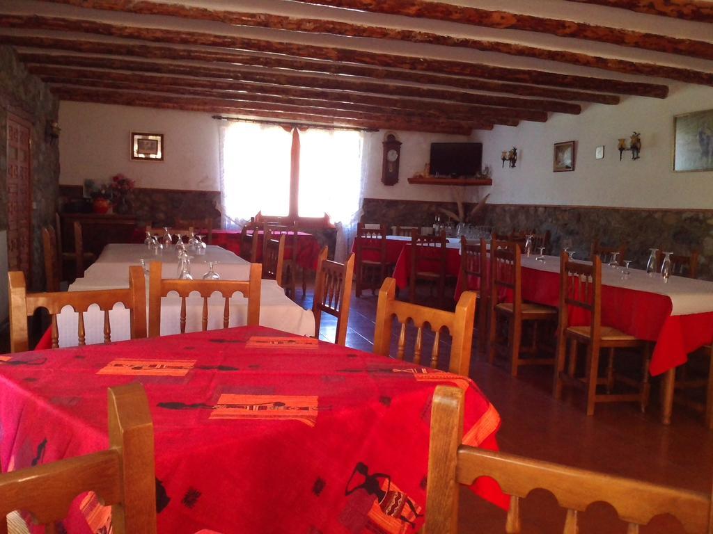 Pension Pallaruelo Саравильо Экстерьер фото