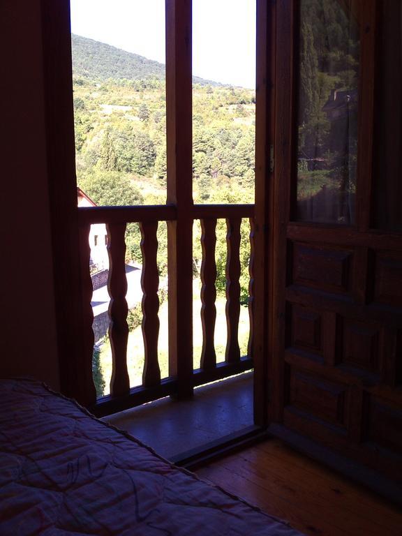 Pension Pallaruelo Саравильо Экстерьер фото